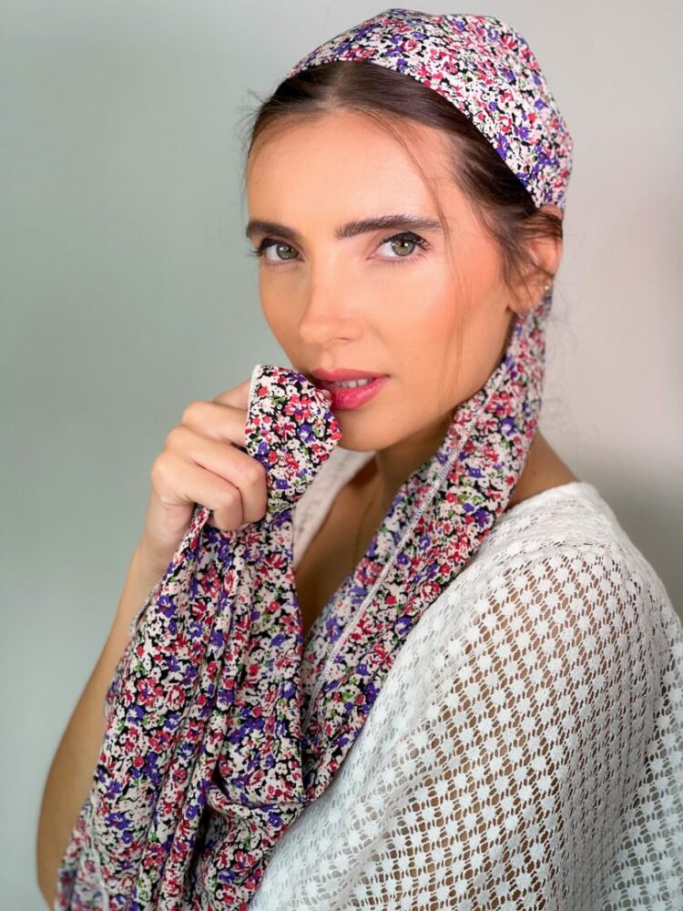 כיסוי ראש לונג פרחוני מלא סגול - קראפ שיפון