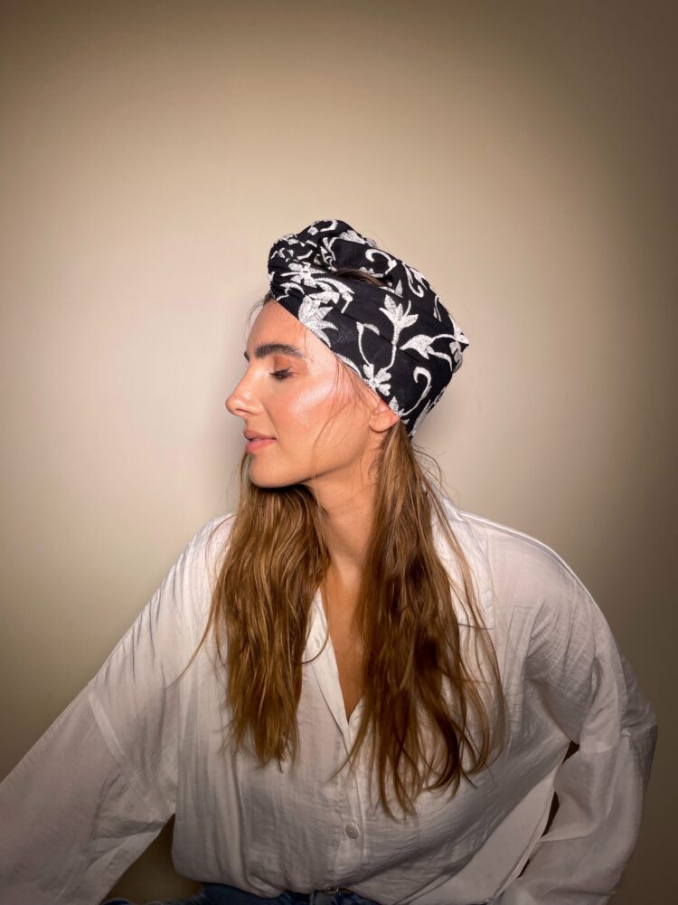⁦סרט פטנט - שחור לבן פרחים⁩ – תמונה ⁦2⁩