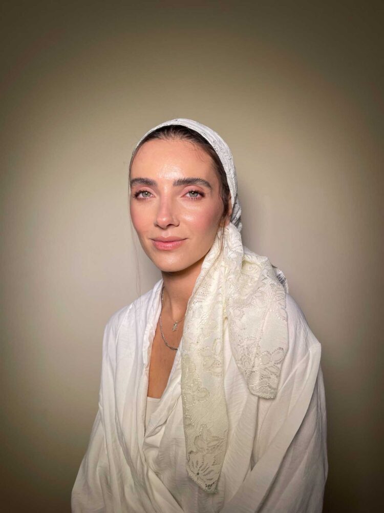 ⁦מטפחת מרובעת - דגם תחרה⁩ – תמונה ⁦2⁩