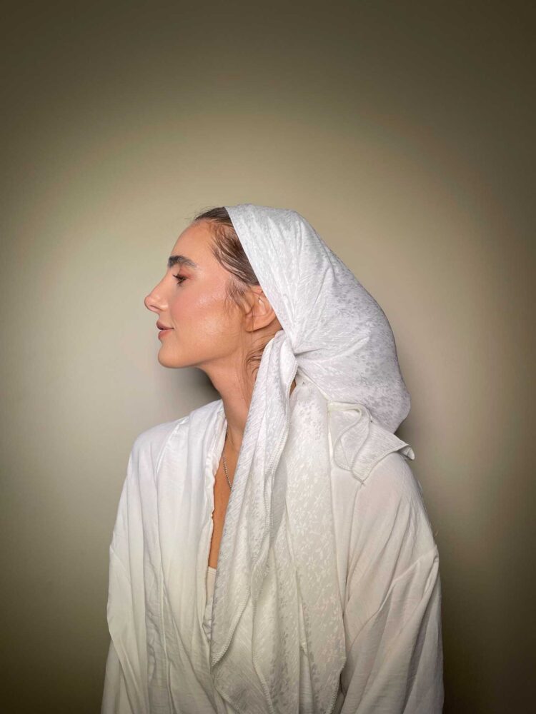⁦מטפחת מרובעת - CLEAR⁩ – תמונה ⁦2⁩