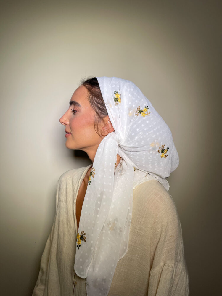 ⁦מטפחת מרובעת - Sunflower⁩ – תמונה ⁦2⁩