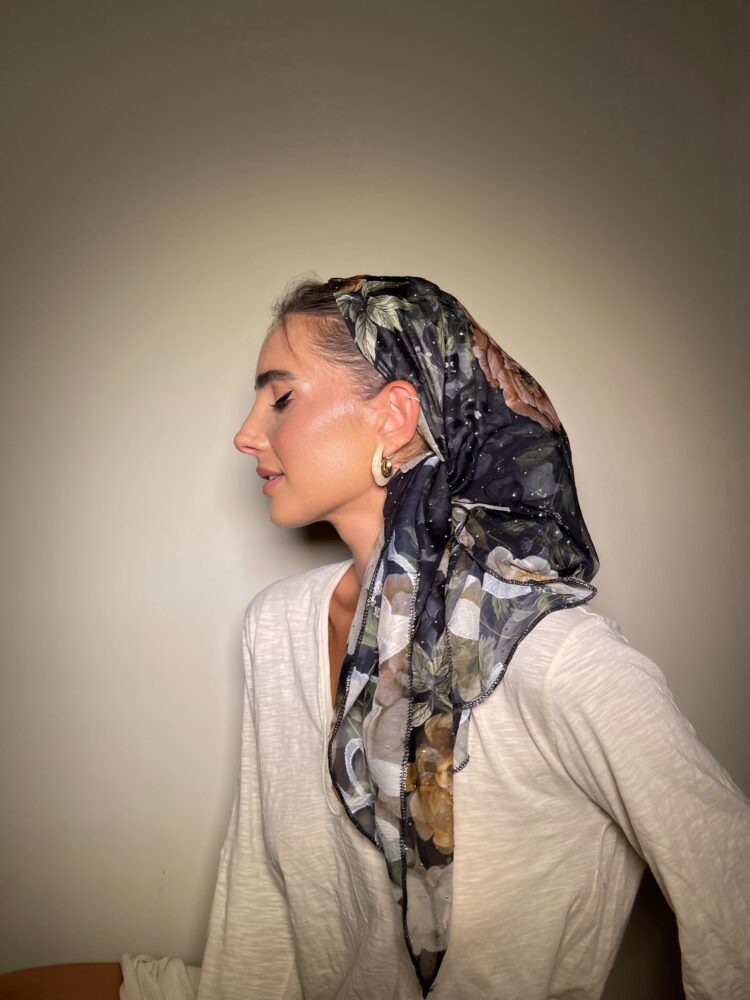 ⁦מטפחת מרובעת - GINA⁩ – תמונה ⁦2⁩