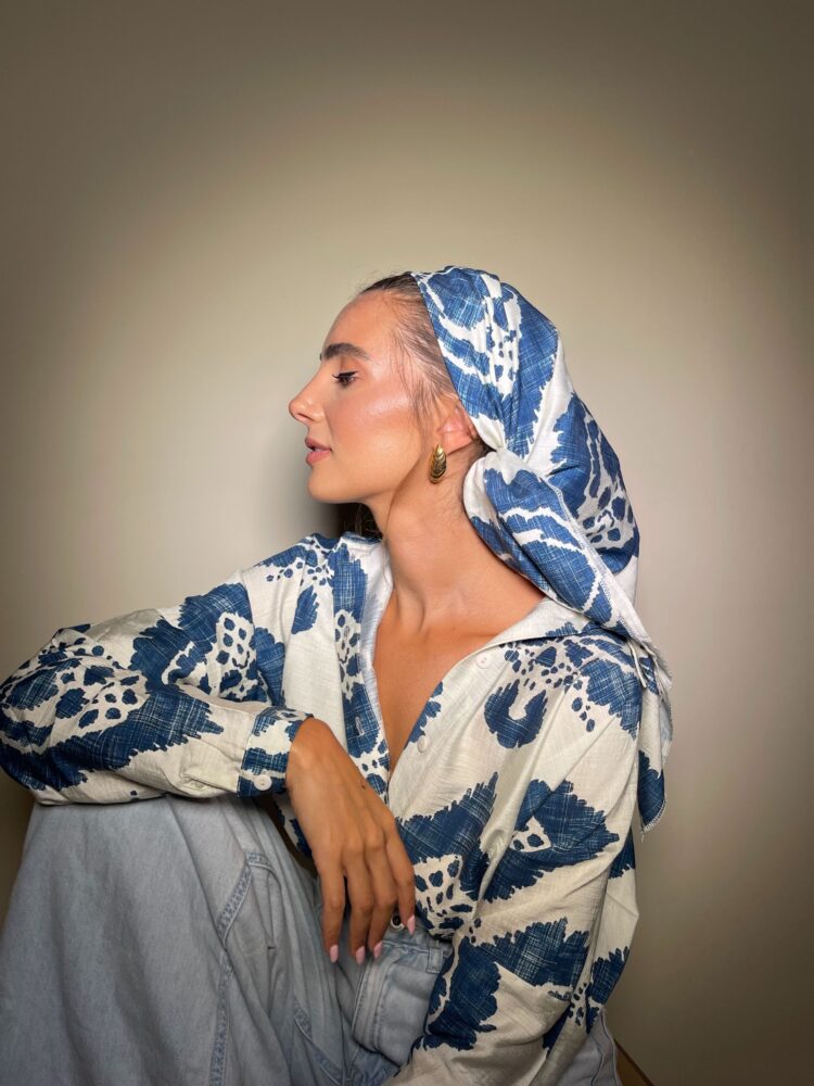 ⁦מטפחת מרובעת - Blue Marine⁩ – תמונה ⁦2⁩