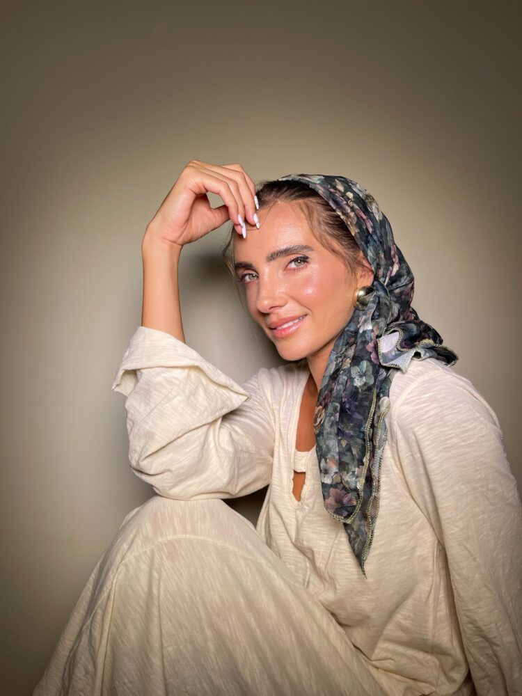 מטפחת מרובעת - SARAY