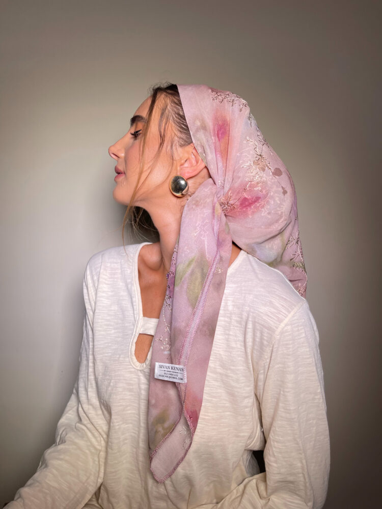 ⁦מטפחת מרובעת - LOLA⁩ – תמונה ⁦2⁩