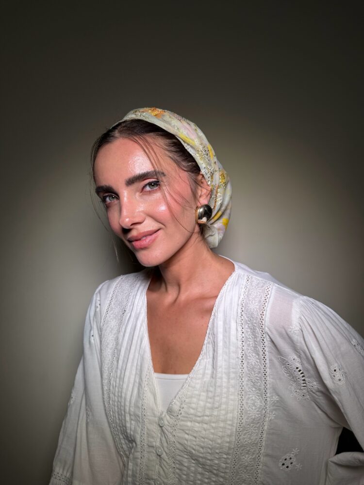 מטפחת מרובעת -נועה