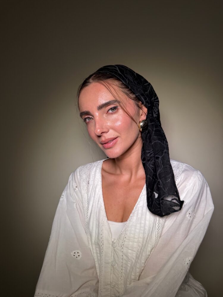 ⁦מטפחת מרובעת -רוני⁩ – תמונה ⁦3⁩