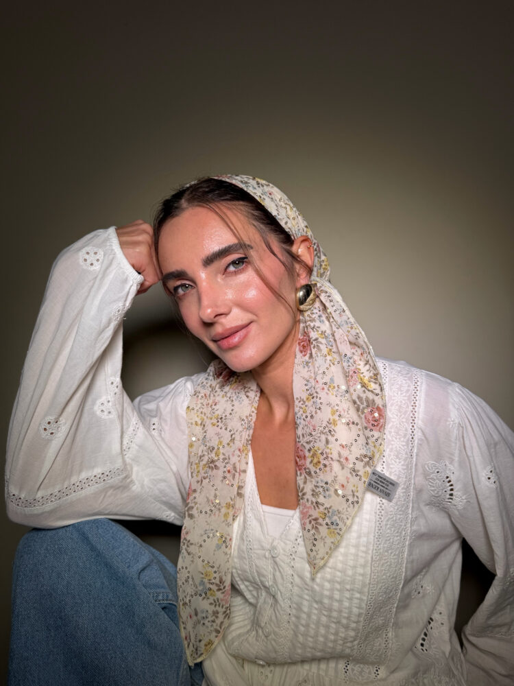 מטפחת מרובעת -ספיר
