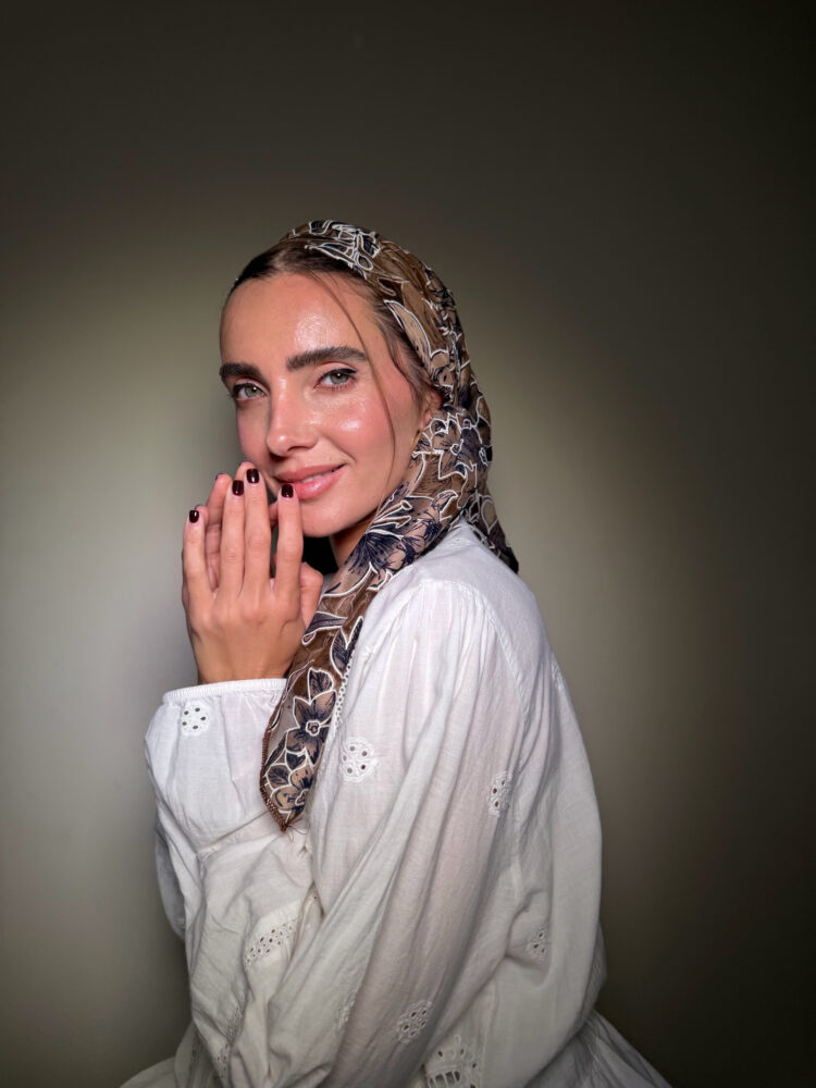 ⁦מטפחת מרובעת-אוריאן⁩ – תמונה ⁦2⁩