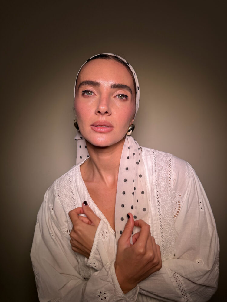 ⁦מטפחת מרובעת-מיכל⁩ – תמונה ⁦2⁩
