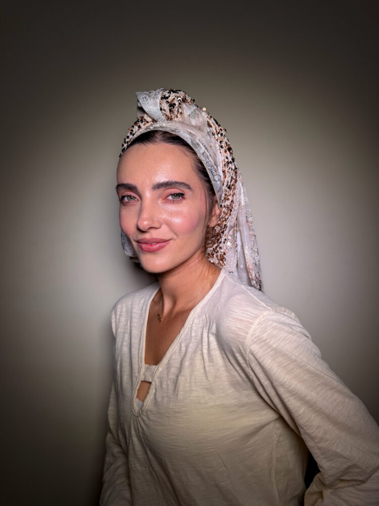 ⁦מטפחת מרובעת-הילה⁩ – תמונה ⁦4⁩