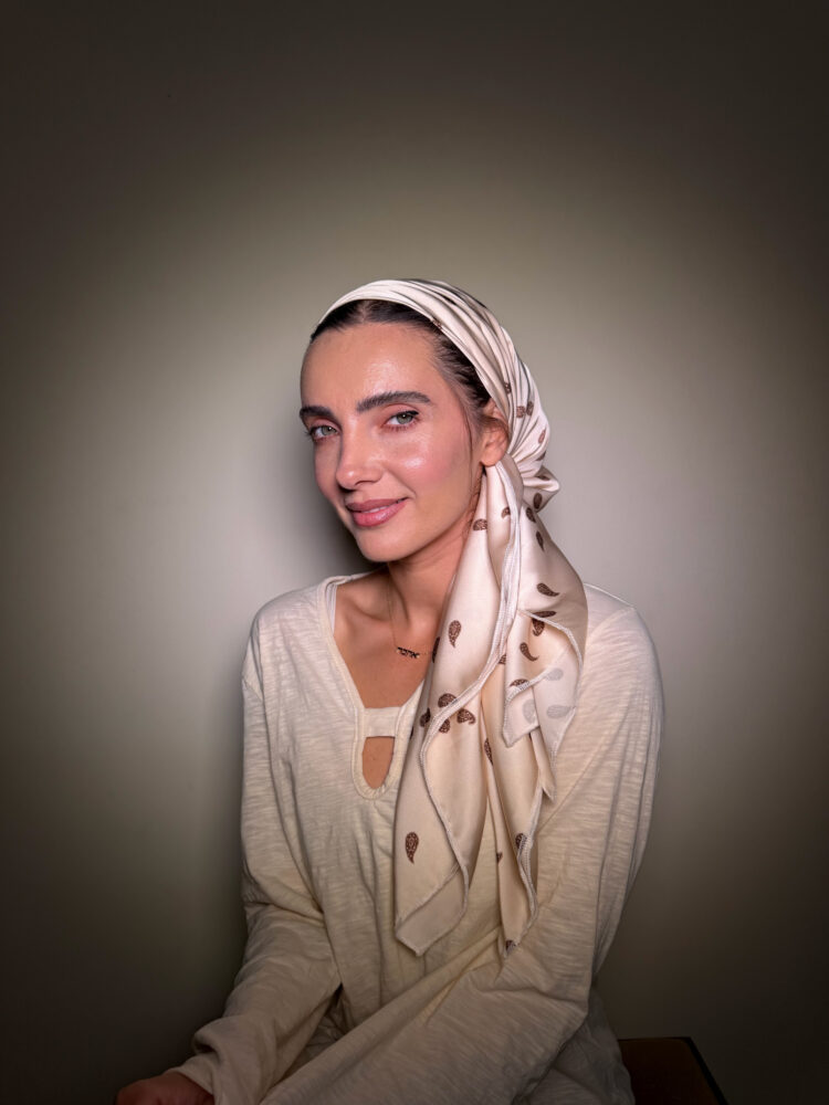 ⁦מטפחת מרובעת-ליאן⁩ – תמונה ⁦3⁩