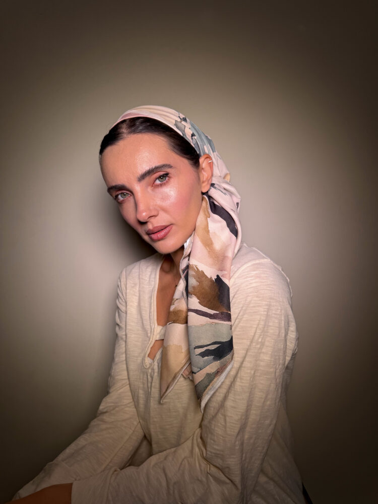 ⁦מטפחת מרובעת-אודליה⁩ – תמונה ⁦3⁩