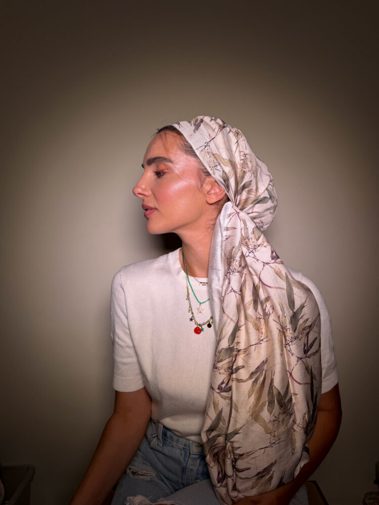 ⁦מטפחת מרובעת - גליה⁩ – תמונה ⁦3⁩
