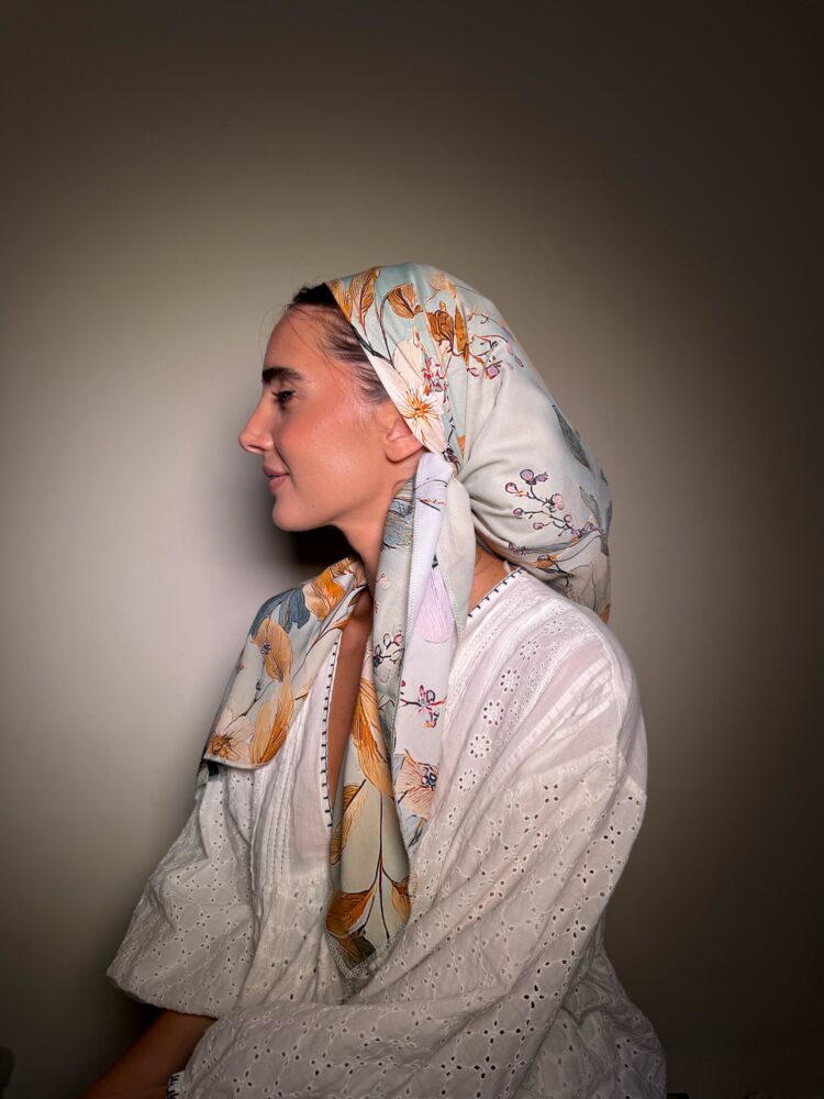 מטפחת מרובעת -טוני