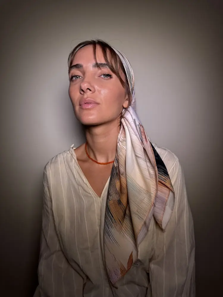 מטפחת מרובעת -גלי 2