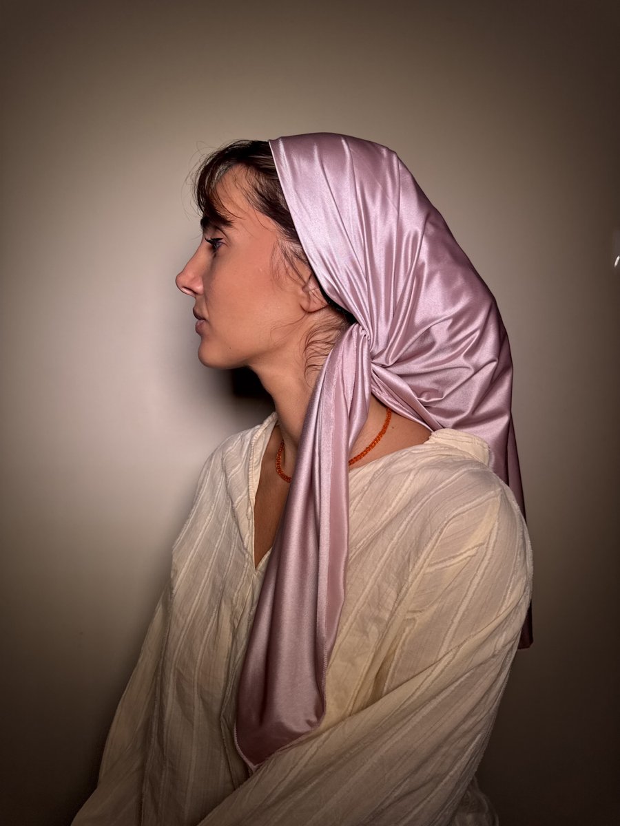 מטפחת מרובעת סגלגל חלק – סיון קינן